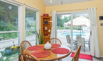 1 Victoria Pines Ln, Andover, NJ 07848