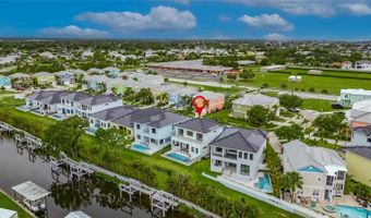 6528 SIMONE SHORES Cir, Apollo Beach, FL 33572