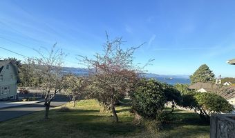 19 TH St, Astoria, OR 97103