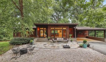 6921 AYR Ln, Bethesda, MD 20817