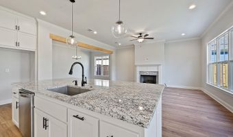 2729 Shore Side Ave, Baton Rouge, LA 70810