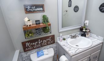 1579 Van Buren Rd, Barnesville, GA 30204