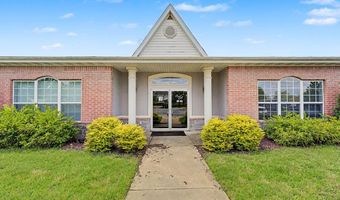 102 SE Executive Dr, Bentonville, AR 72712