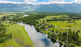 1160 Swan Horseshoe Dr, Bigfork, MT 59911