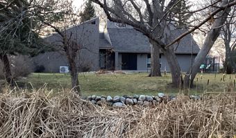 12964 Prairiewood Dr, Aberdeen, SD 57401