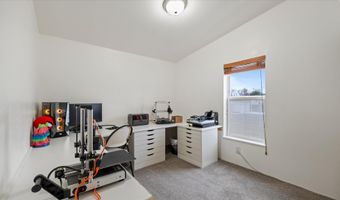 317 7th St, Benton City, WA 99320