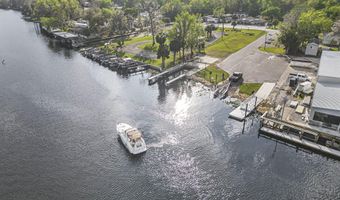 1511 Riveredge Ct, Astor, FL 32102