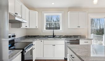 1540 Foxes Ridge Rd, Acton, ME 04001