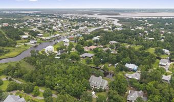 10051 Cain Rd, Bay St. Louis, MS 39520