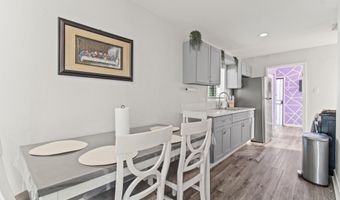 1766 E 105th St, Los Angeles, CA 90002