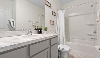 355 MANGROVE SHADE Cir, Apollo Beach, FL 33572