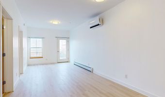 193 St Paul St 204, Burlington, VT 05401