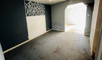 235 MCKEAN St, Auburndale, FL 33823