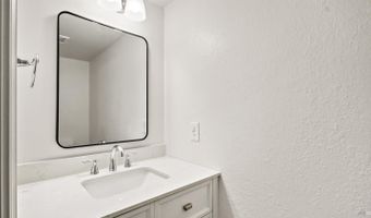 307 Occidental Cir, Santa Rosa, CA 95401