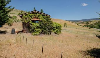 2909 Dead Indian Memorial Rd, Ashland, OR 97520