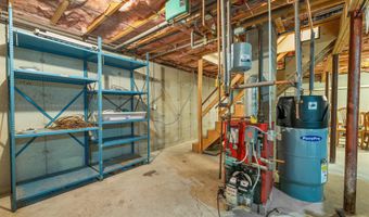 86 Avery Hill Rd, Alton, NH 03810