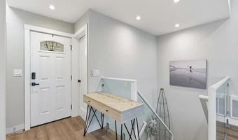 317 Arcaro Ln, Solana Beach, CA 92075