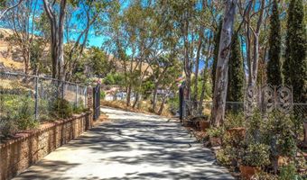 435 W Indian School Ln, Banning, CA 92220