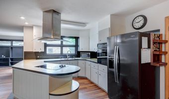 424 W Birch Ave, Arkansas City, KS 67005