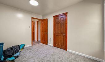 15407 Aberdeen Rd, Bennington, IN 47011