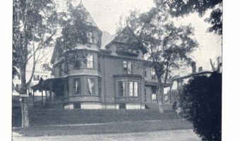 31 Franklin St, Belfast, ME 04915