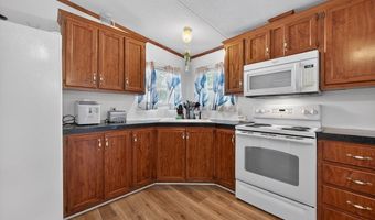 230 Cherry Ln, Bastian, VA 24314