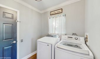 8 GEORGETOWN Ct, Algonquin, IL 60102