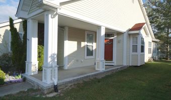 20 Turtle Crk 20, Barnegat, NJ 08005