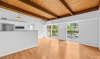 4961 AMERICANA Dr 208, Annandale, VA 22003