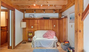 155 Sweeney Ln, Cambridge, VT 05464