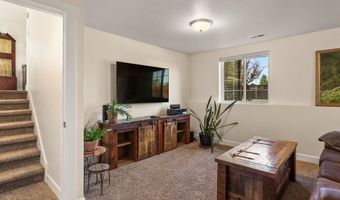 1004 Falcon Ridge Blvd, Belgrade, MT 59714