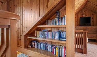 1062 S BREAKER Ave, Rockaway Beach, OR 97136