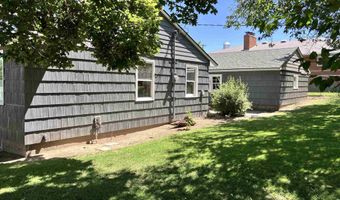 403 W Chestnut St, Almira, WA 99103