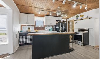686 Weeks Ave, Asbury, MO 64832