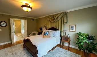 280 Arlington Dr, Batesville, IN 47006