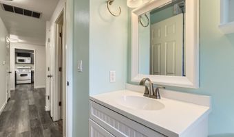 16305 SE STERLING Cir, Milwaukie, OR 97267