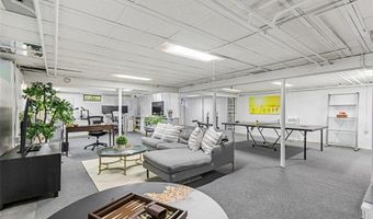 71 Primrose Hill Rd, Barrington, RI 02806