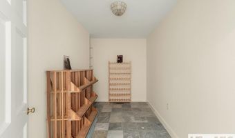 16 S Sassafras Ct, Highlands, NC 28741