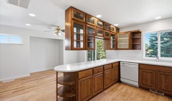 2533 21ST Ave, Albany, OR 97322