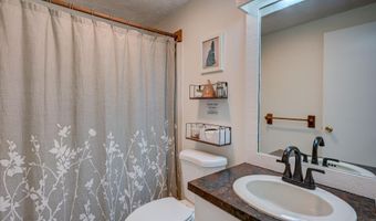 6 Woodland Pines Rd, Bartlett, NH 03812