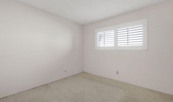 5469 Softwind Way, Agoura Hills, CA 91301