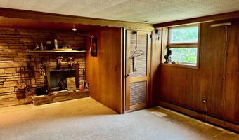 56 Clapboard Ridge Rd, Danbury, CT 06811