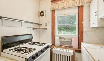 205 WICKLOW Rd, Glen Burnie, MD 21061