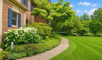 7494 Bridle Path Ct SE, Ada, MI 49301