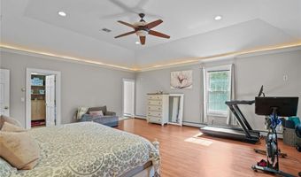 151 Old Jenckes Hill Rd, Lincoln, RI 02865