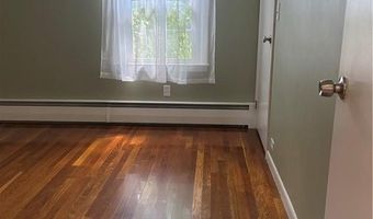 43 Belvedere St, Johnston, RI 02919