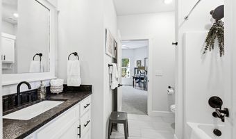 109 SW Autumn Hills Rd, Bentonville, AR 72712