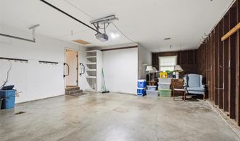 259 White Tree Ln, Ballwin, MO 63011