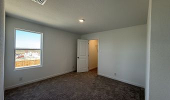 10911 Bop Ln, Adkins, TX 78101