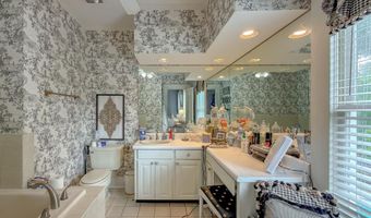 1047 Lake Douglas Rd, Bainbridge, GA 39819